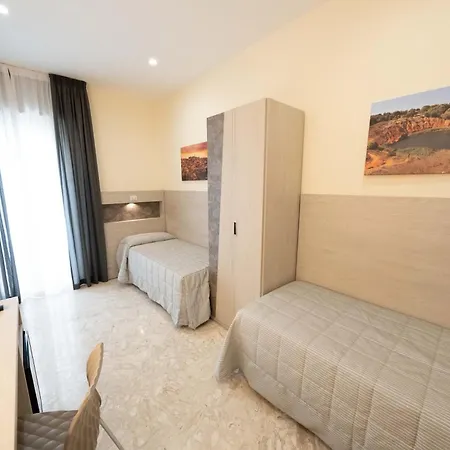 Hotel Auditorium 3*