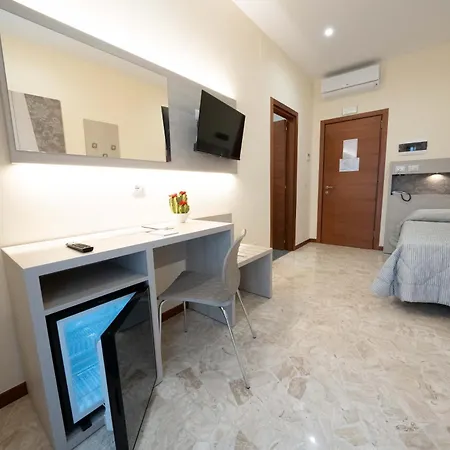 Hotel Auditorium 3*